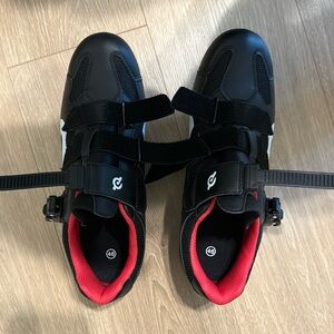 Peloton bike shoes